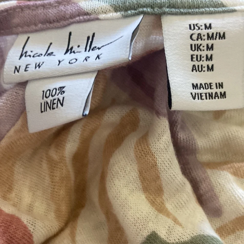 Nicole Miller 100% Linen Top Popover Sz M Palm Leaf Floral - Picture 3 of 3